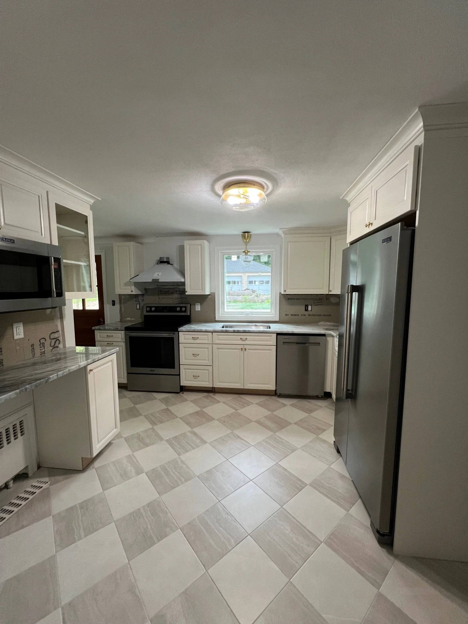 A compact kitchen layout