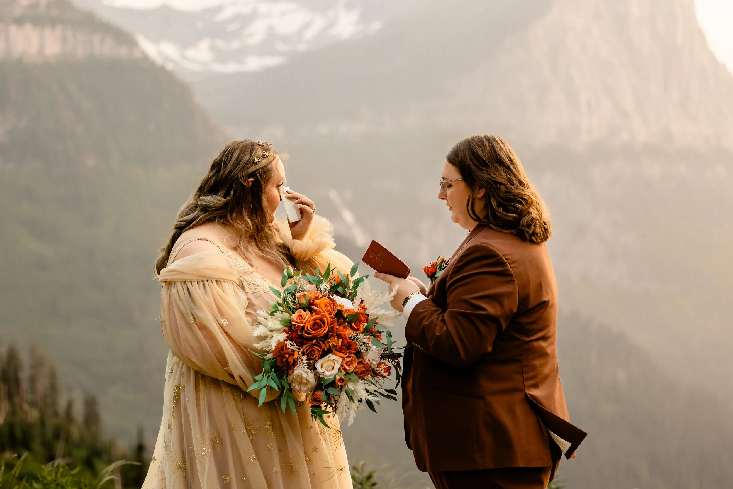 Montana mountain elopement by Aundrea Marie Photography