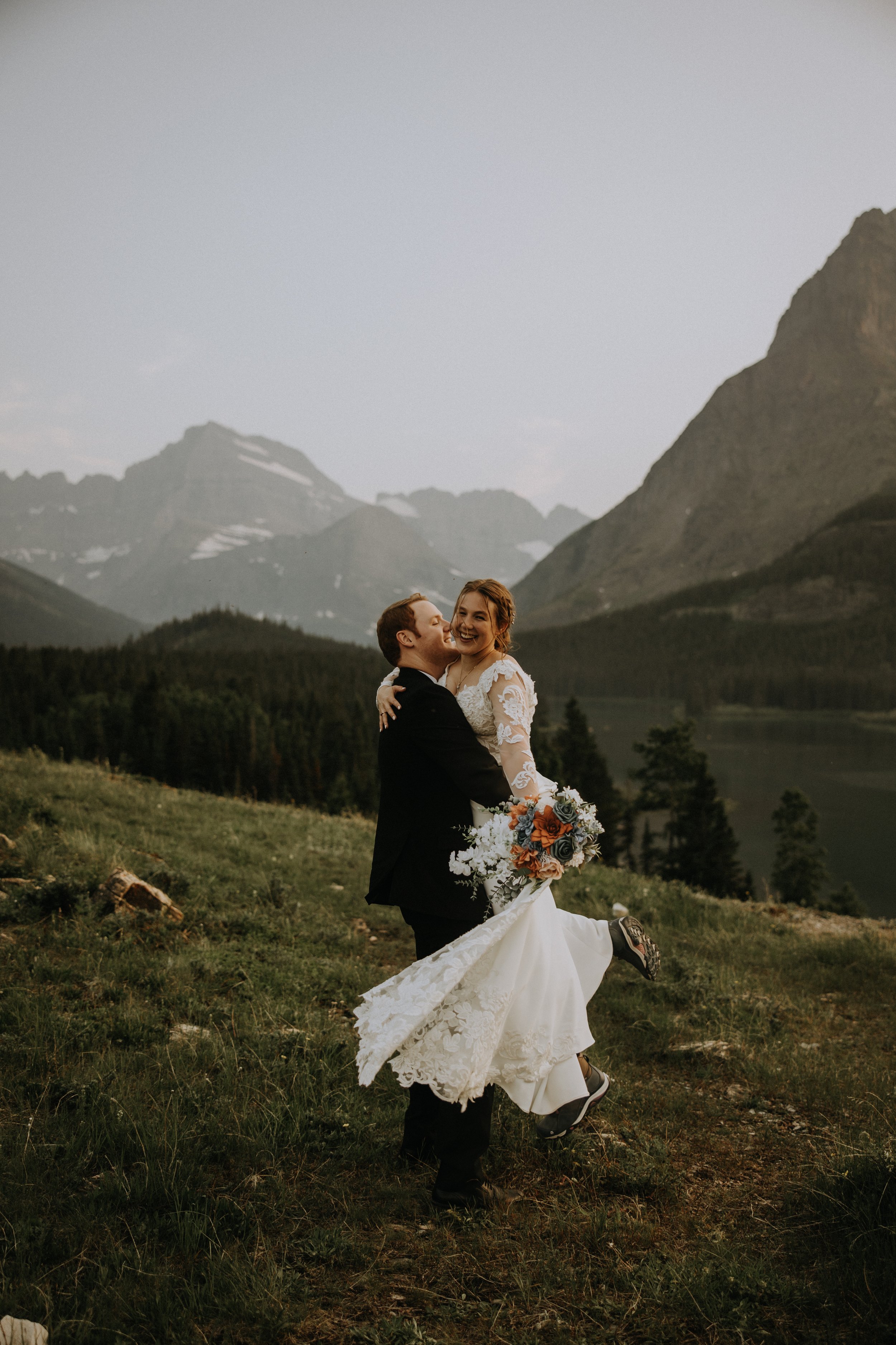 Montana elopement portrait by Aundrea Marie Photography