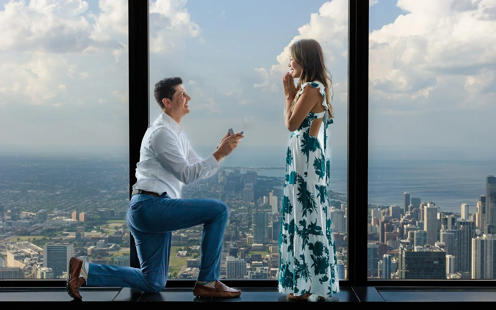 Surprise proposal at 360 Chicago with panoramic skyline views — The Proposal Studios