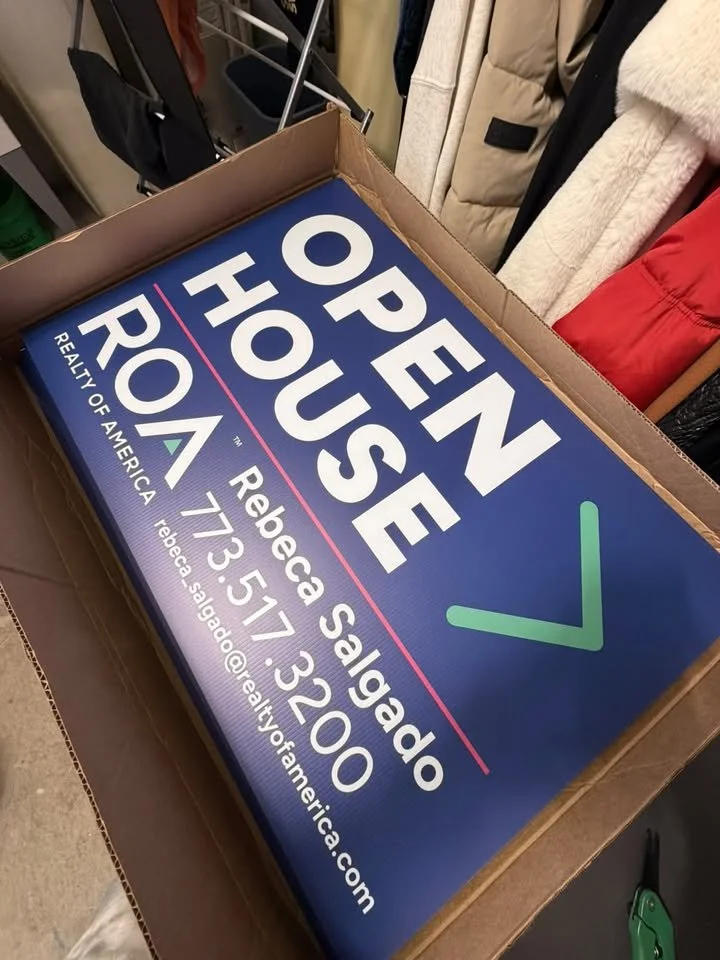 Open house real estate sign for ROA