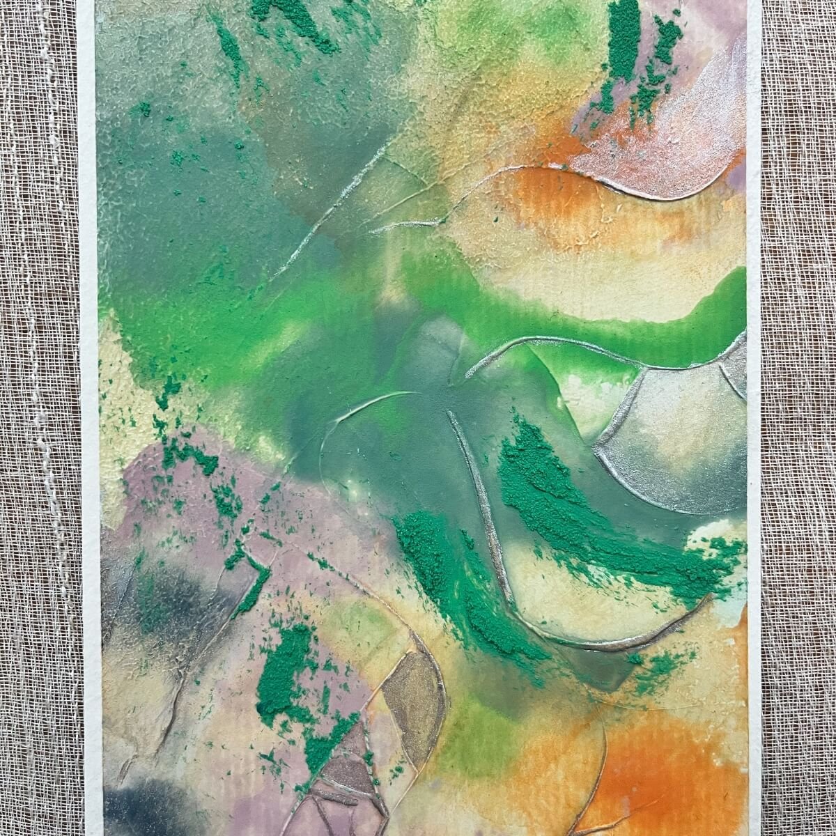 Artwork No. 10 from the Silver Feathers Rising series – expressive movements and natural tones merge in abstract harmony.