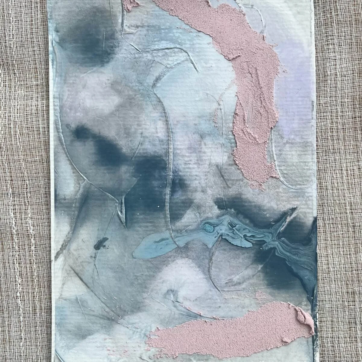 Artwork Between Breaths No. 10 – expressive and gentle composition in balanced pink and blue hues, symbolic of emotional clarity.