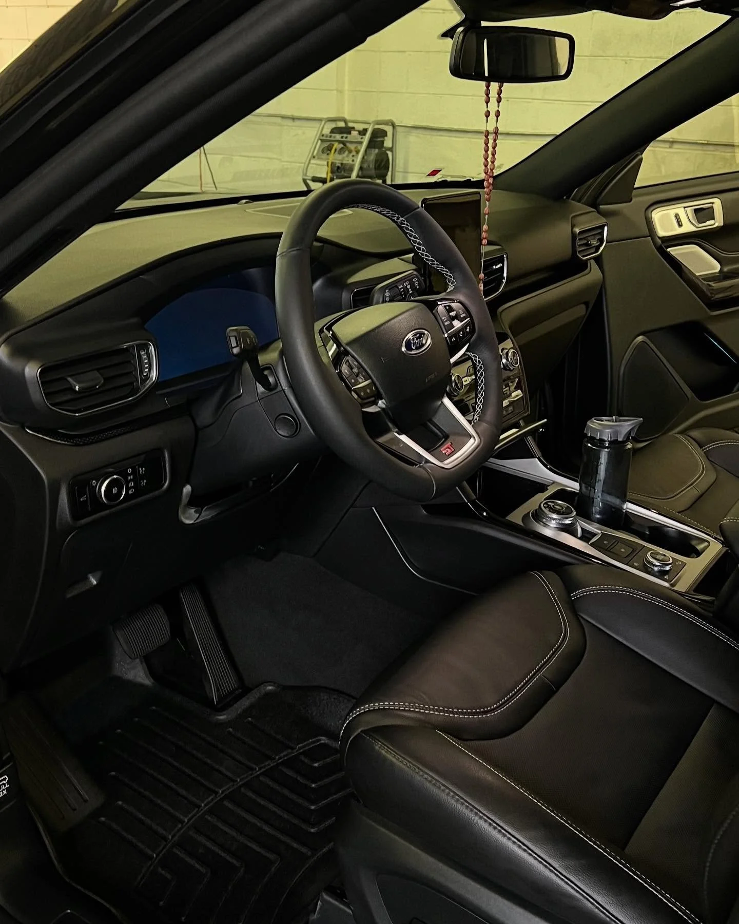 professionally cleaned interior after essential detail Lincoln