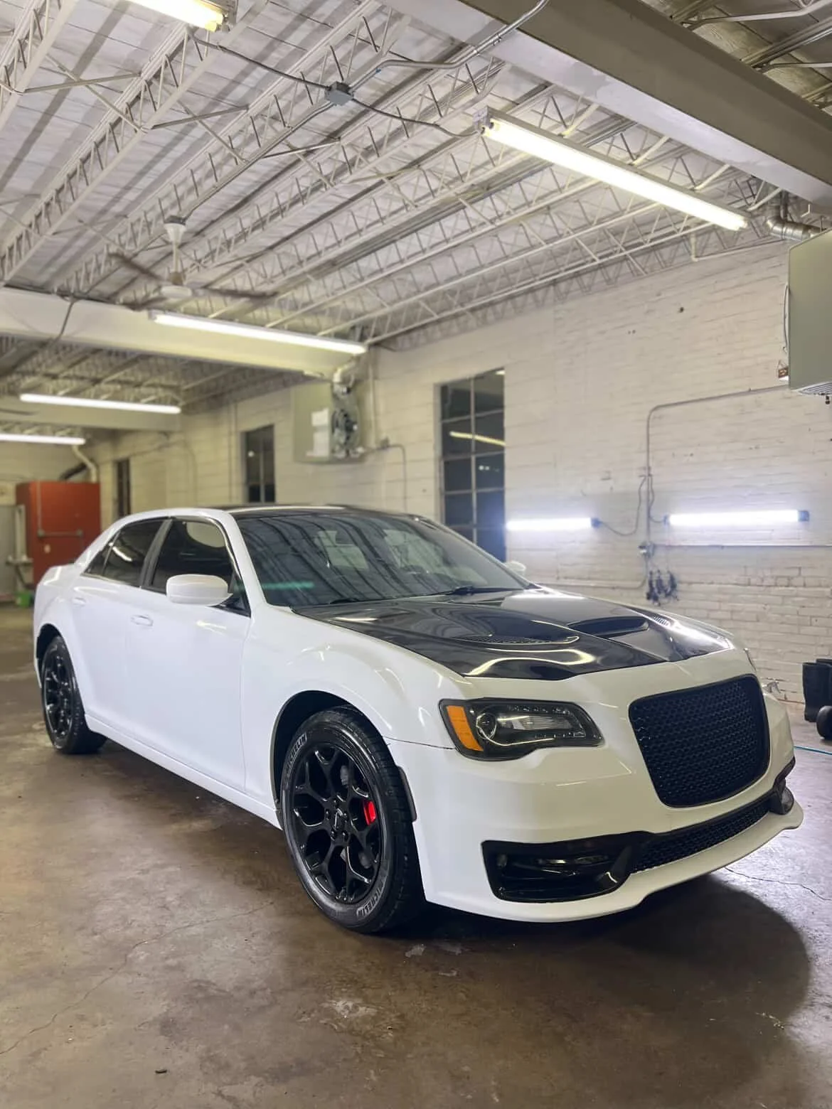 Chrysler 300 wash and wax Lincoln Nebraska detailing service
