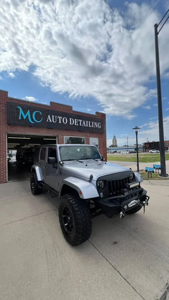 Jeep ceramic wax finish glossy paint MC Auto Detailing Lincoln