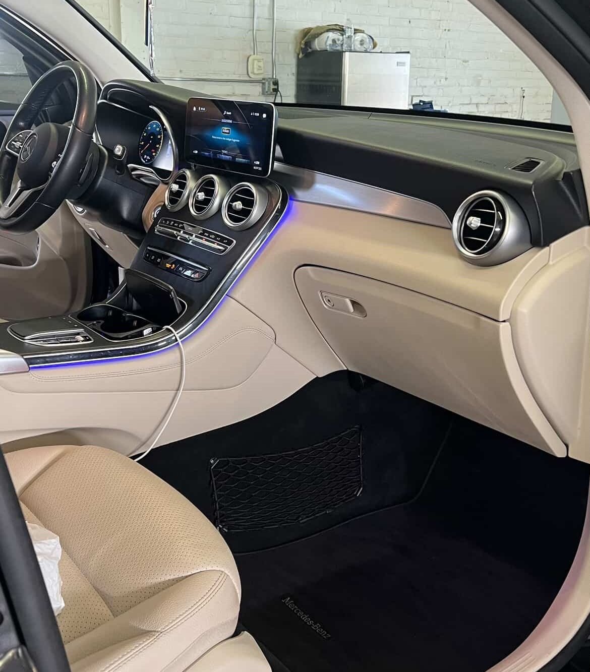 Mini Interior Detail Lincoln