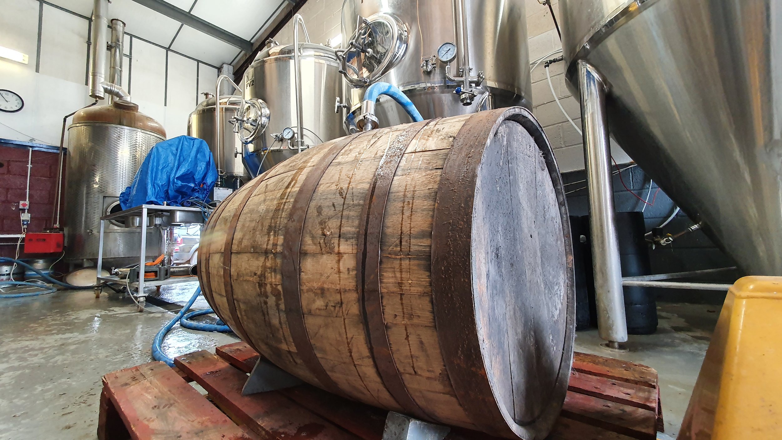 Brewing wooden barrel