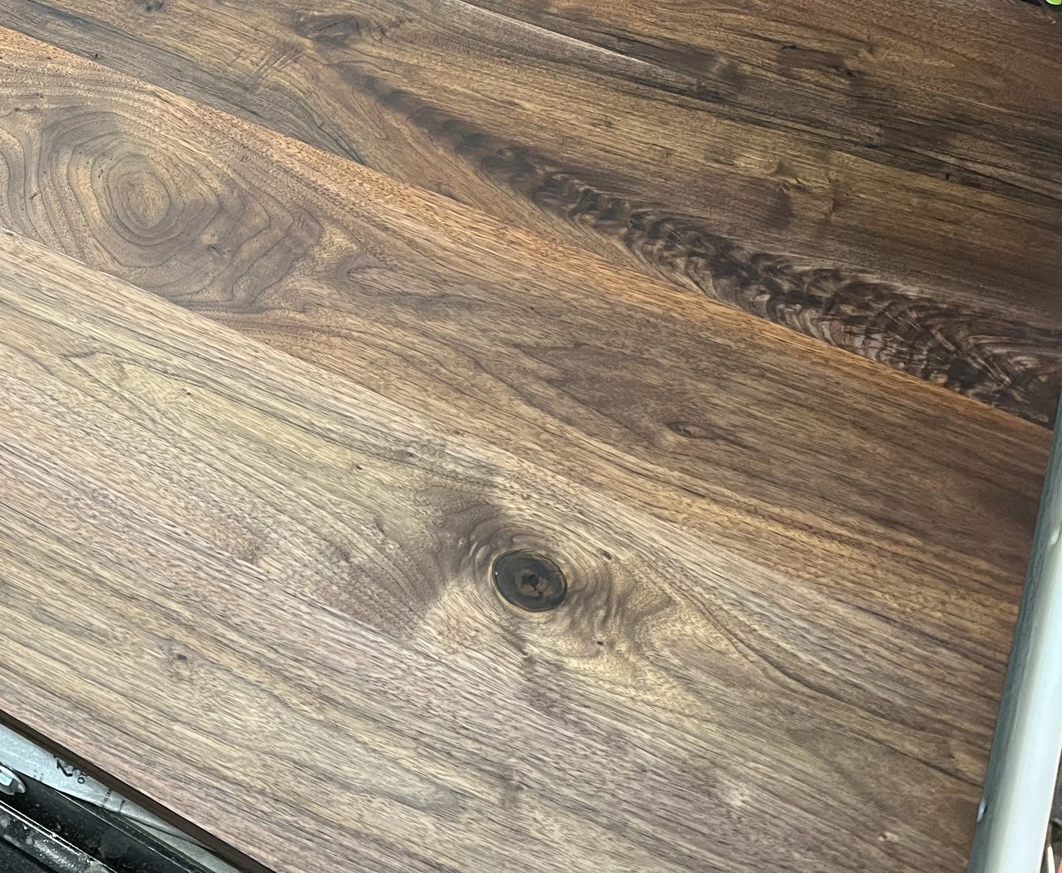 Natural wood grain and knots in a wooden surface
