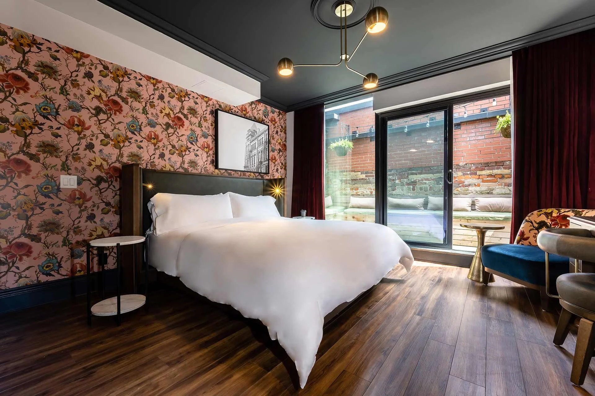 Relaxing WELLCALM in-room wellness experience