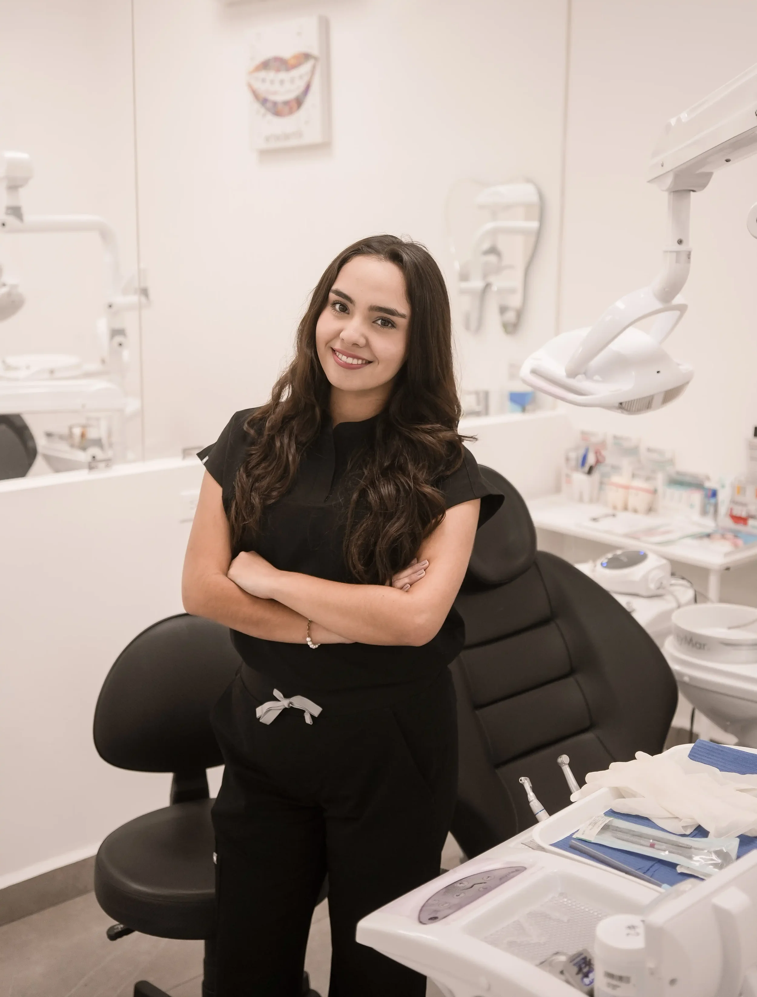 Cynthia Eguía - Asistente Dental en Ortodontik