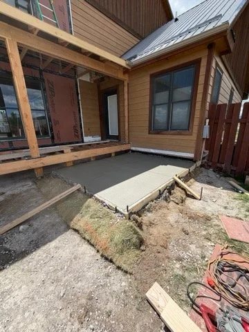 Concrete entry area