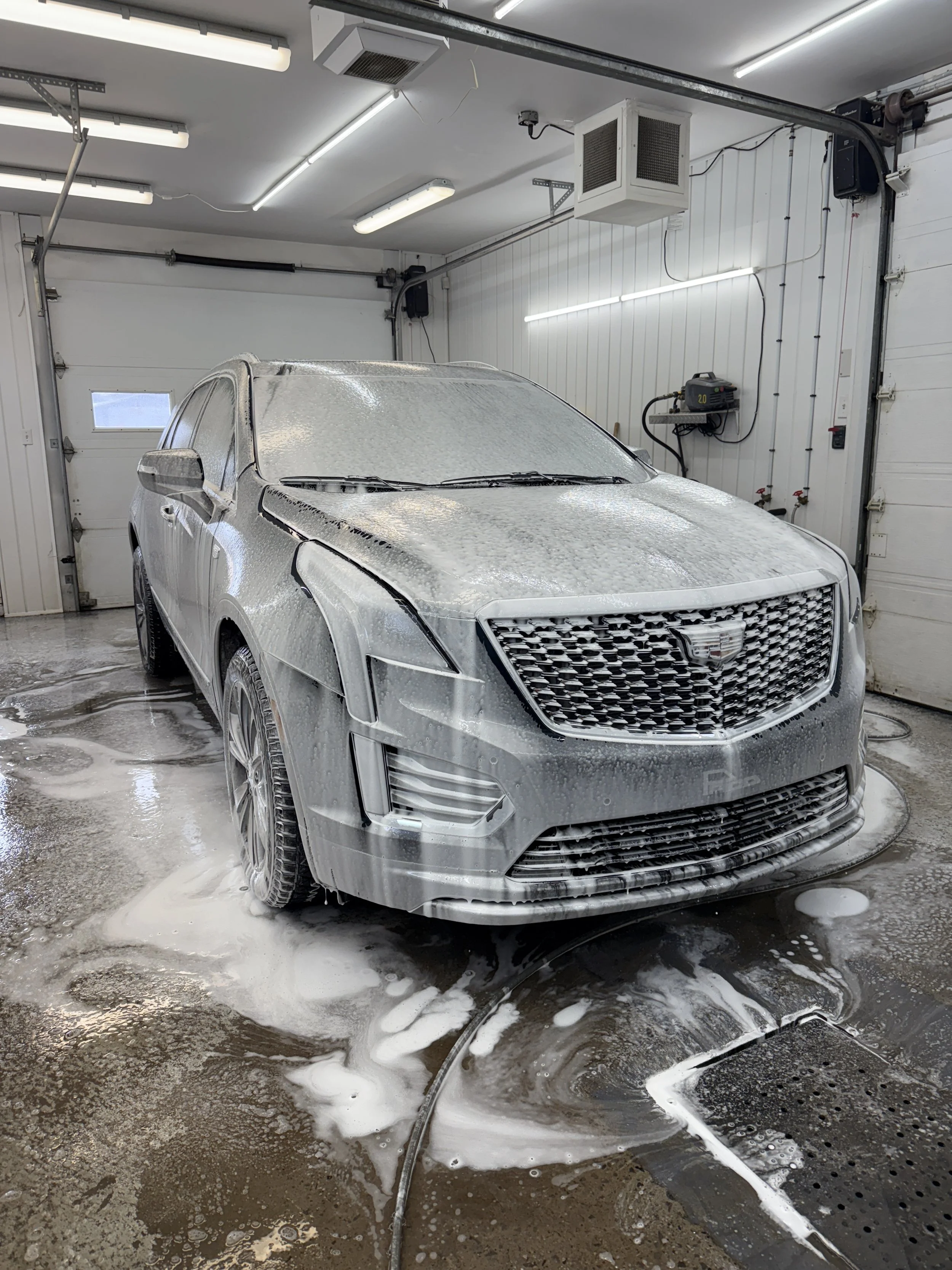 Lavage extérieur à la main Nickel Chrome Saguenay
