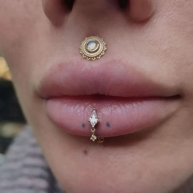 Monroe Piercing