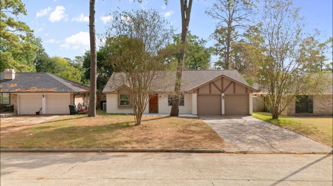 9908 Lexington Drive