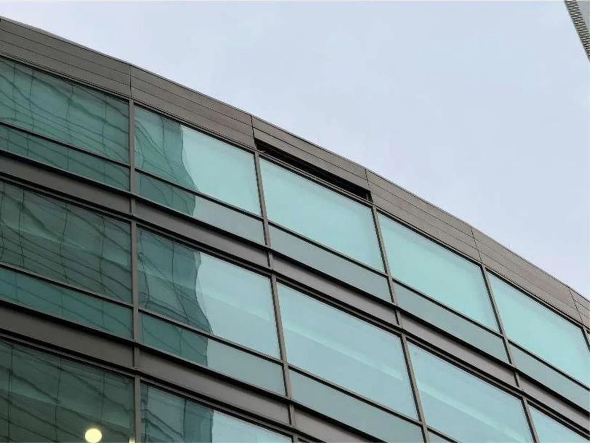 Curved glazed curtain walling at 101 Old Hall Street, Liverpool