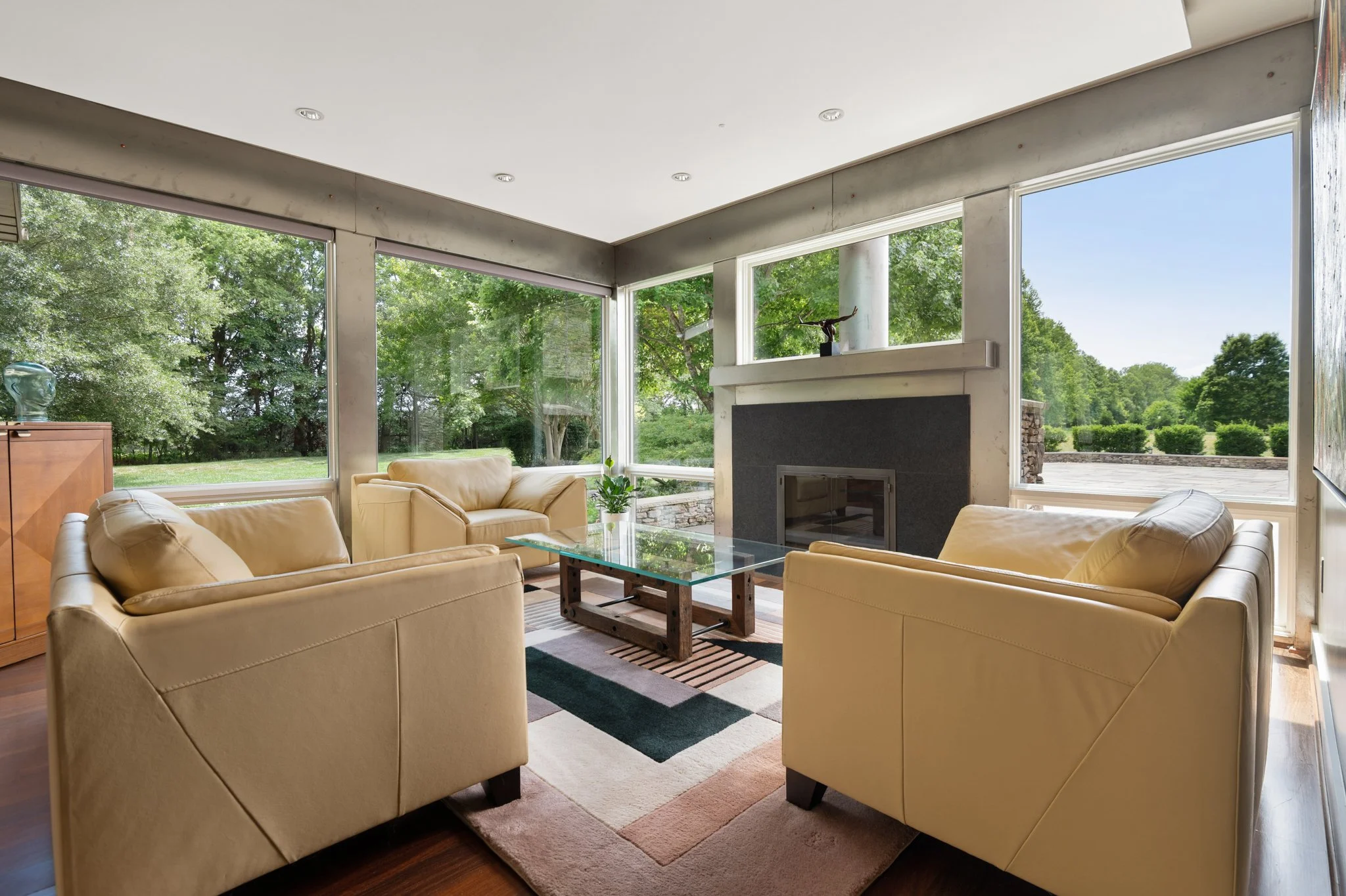 Living room in standard HDR style — bright, evenly lit, true to life