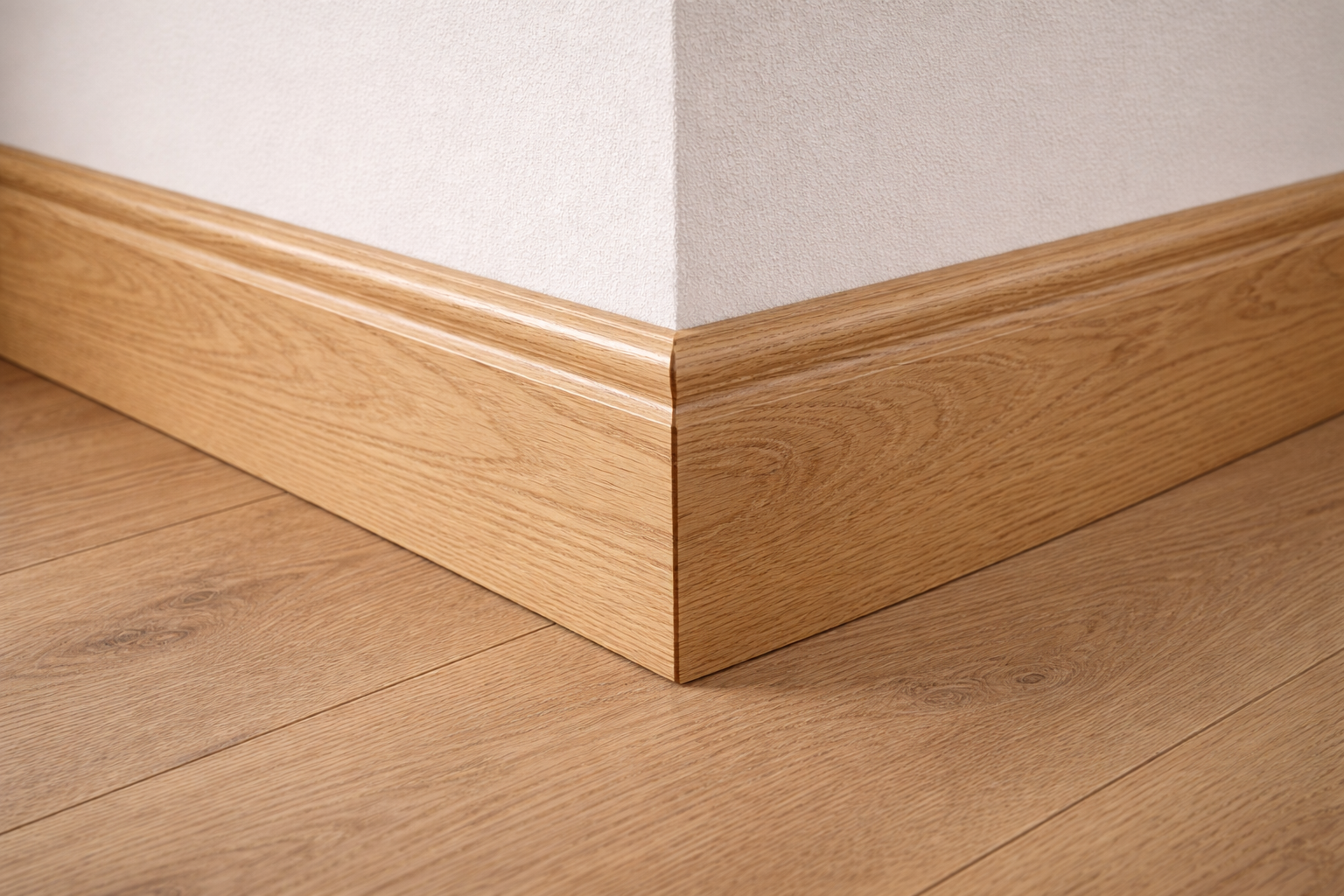 Massief eiken plinten - natuurlijke uitstraling