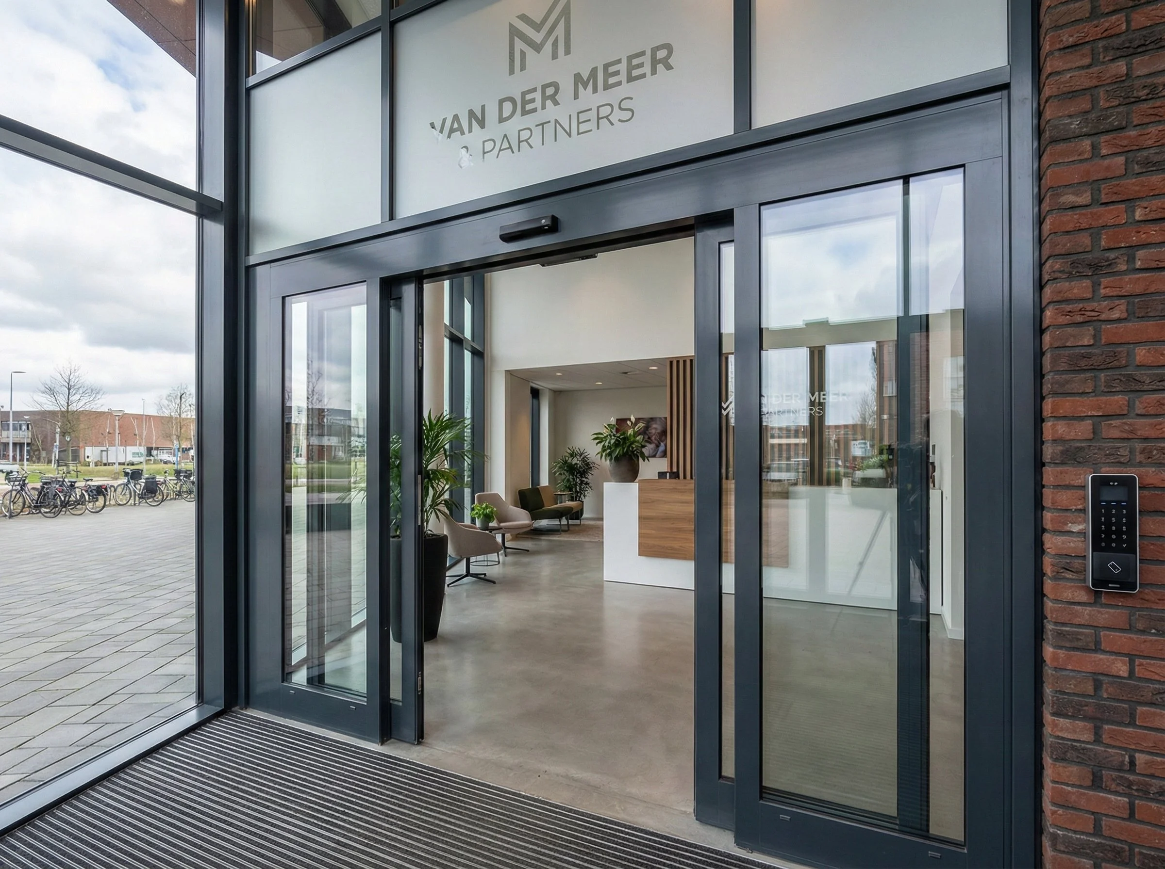 Aluminium entreedeuren