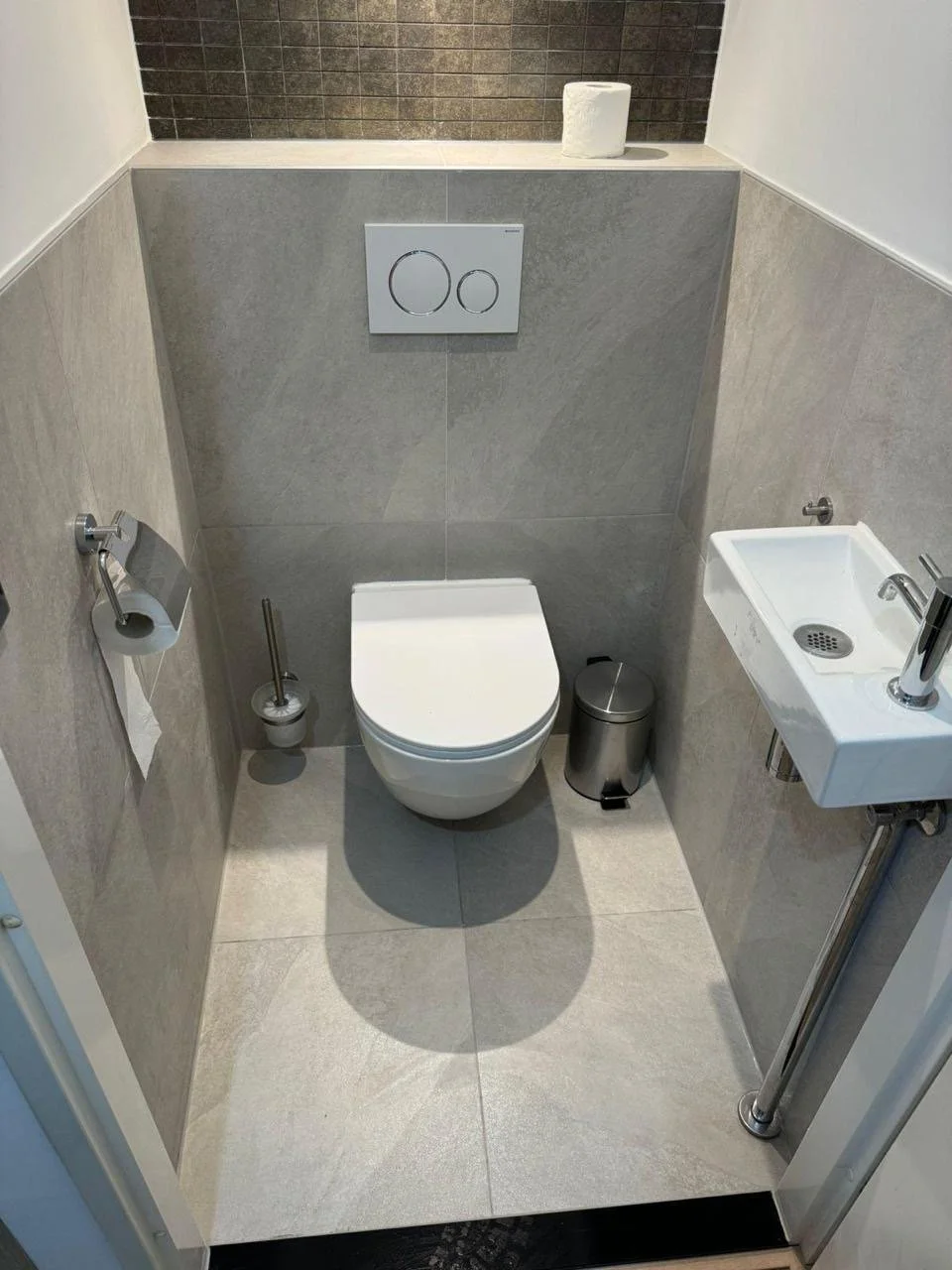 Toiletrenovatie in een flat in Buitenveldert — Beheer & Service Nederland