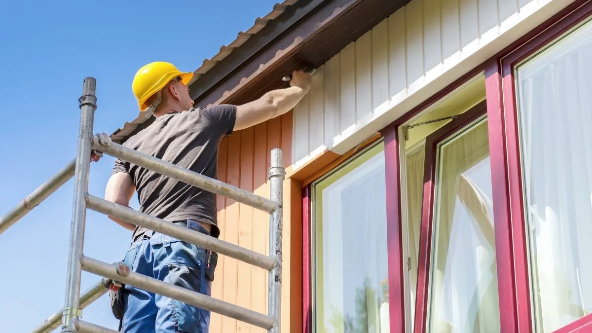 Exterior painting services in Metro Detroit