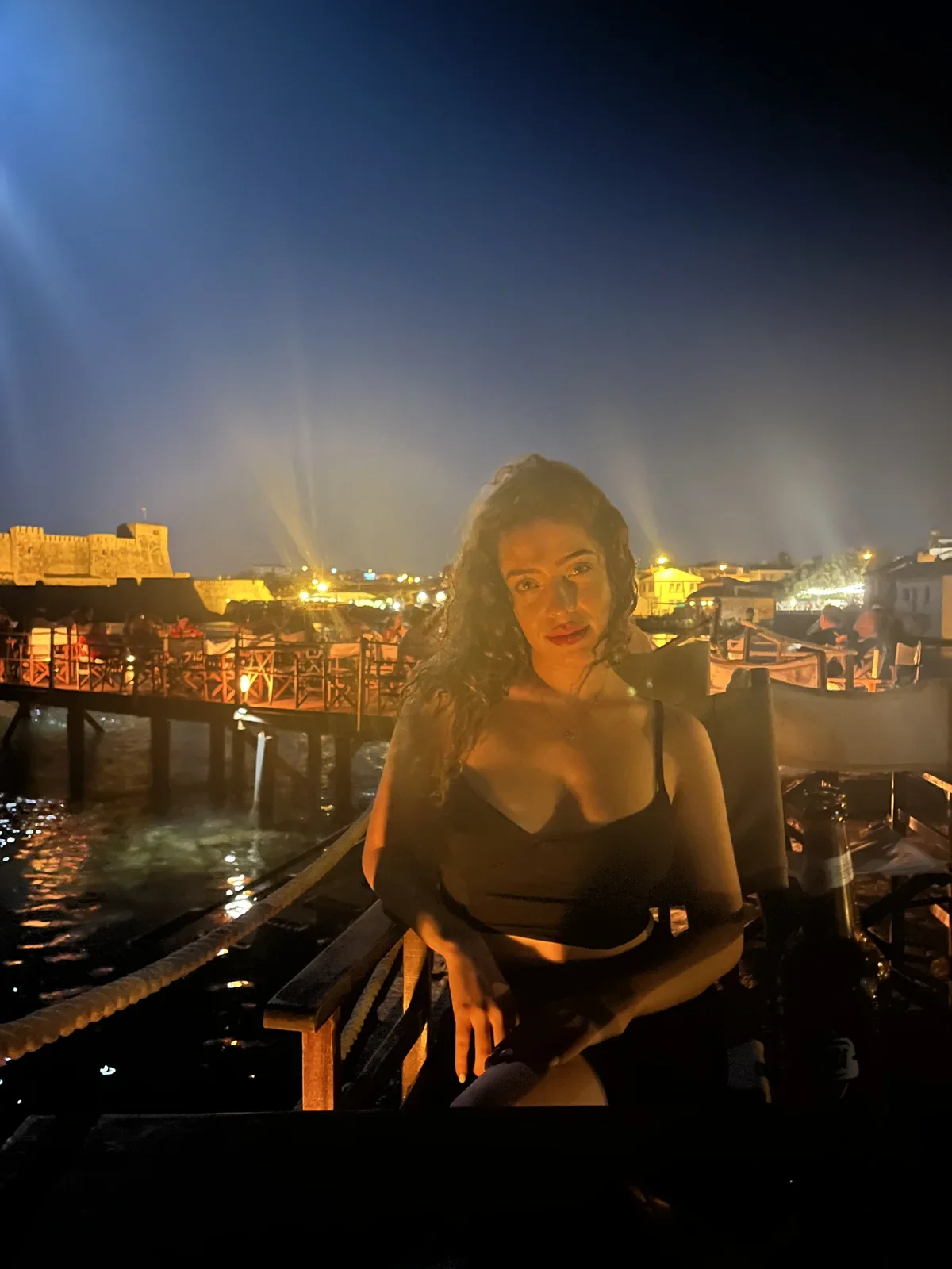 Dont Chose Night Photos