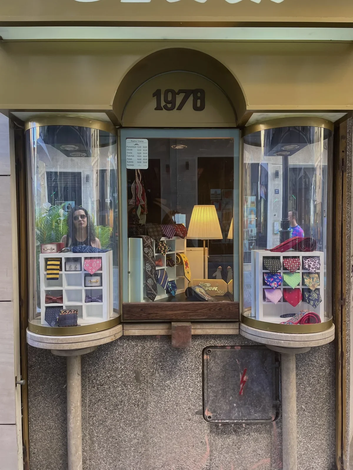 Tie Store 1978