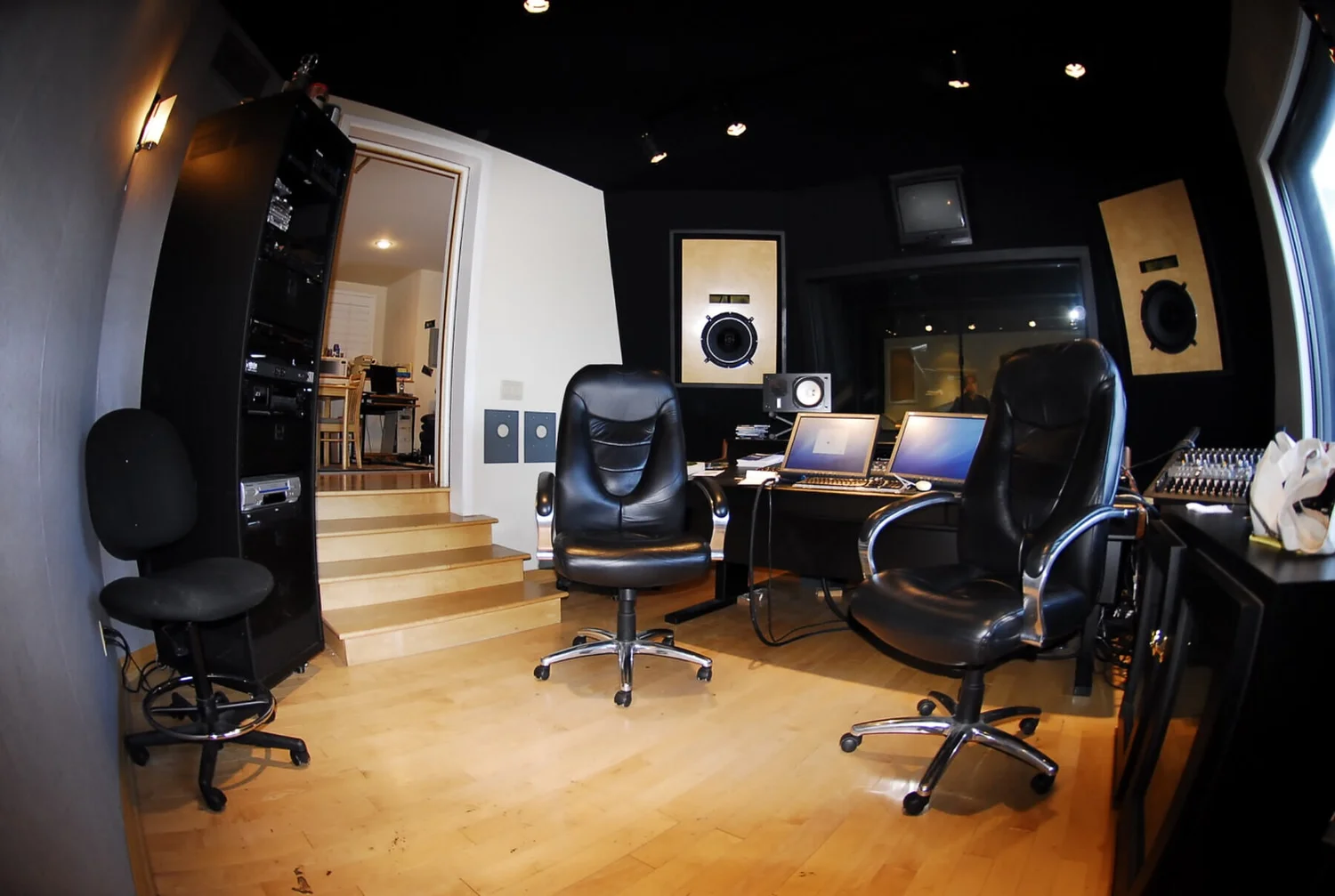 Los Angeles entertainment residence photograph.