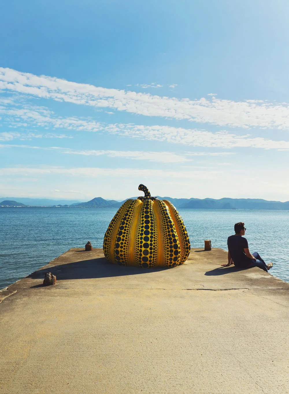Citrouille jaune de Yayoi Kusama à Naoshima