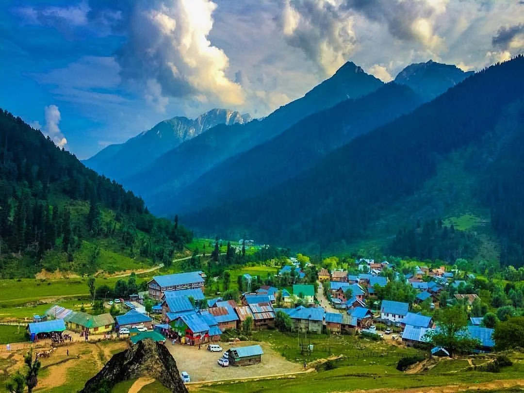 The Aru Valley