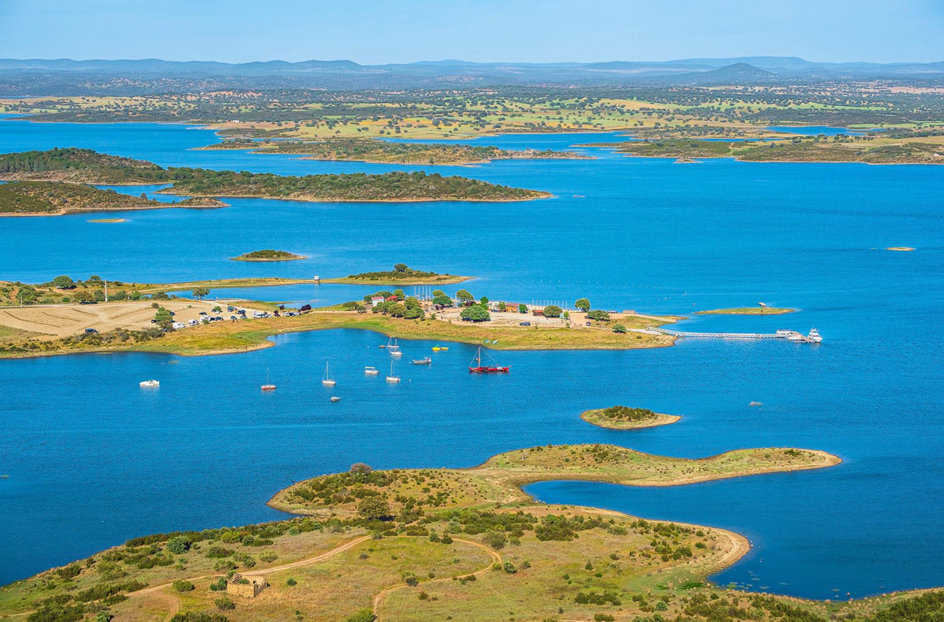 Great lake with wide horizon