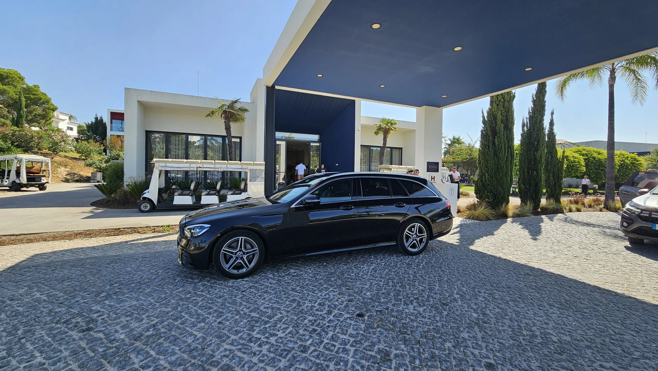 Excellence by Decision Mercedes transfer Algarve