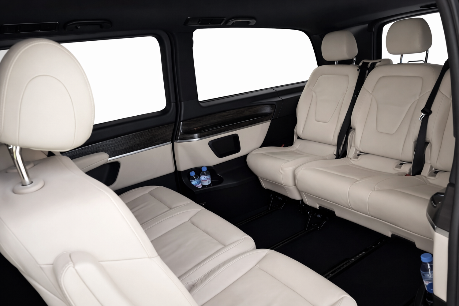 Lounge seating in the Excellence by Decision Mercedes V-Class