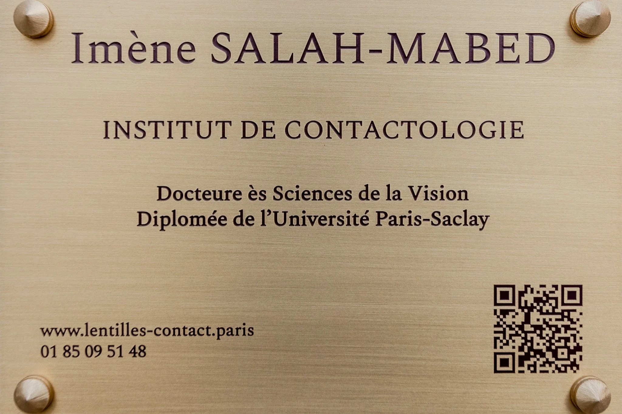 Dr. Imene SALAH-MABED — Contactologue et Docteure ès Sciences, Paris 5