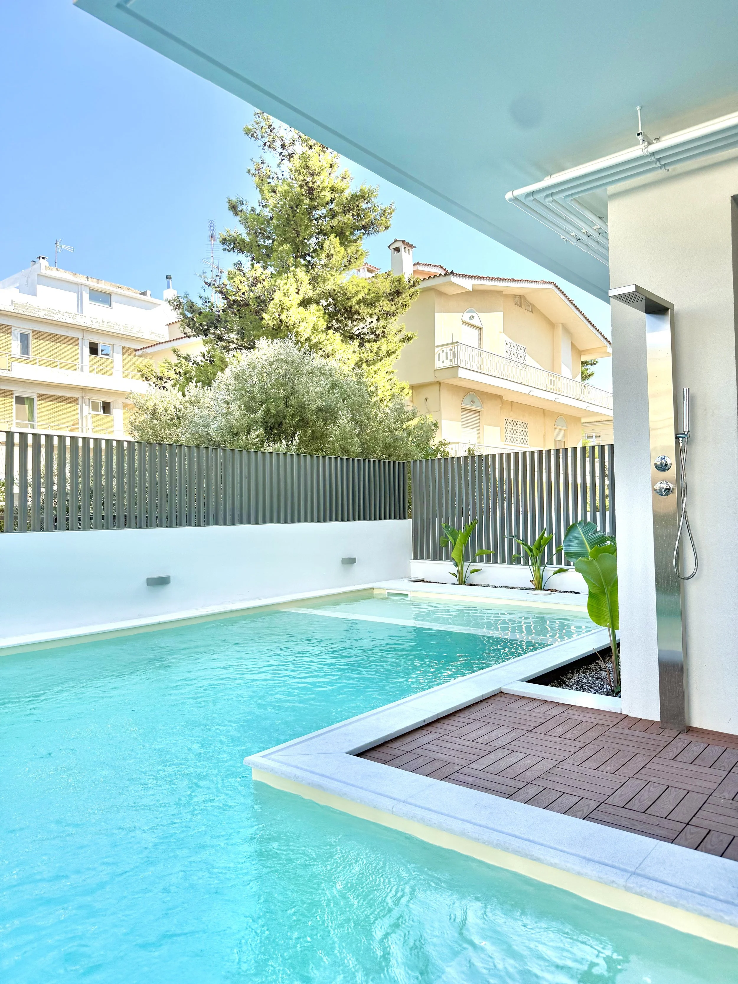 M58 residence photo 3