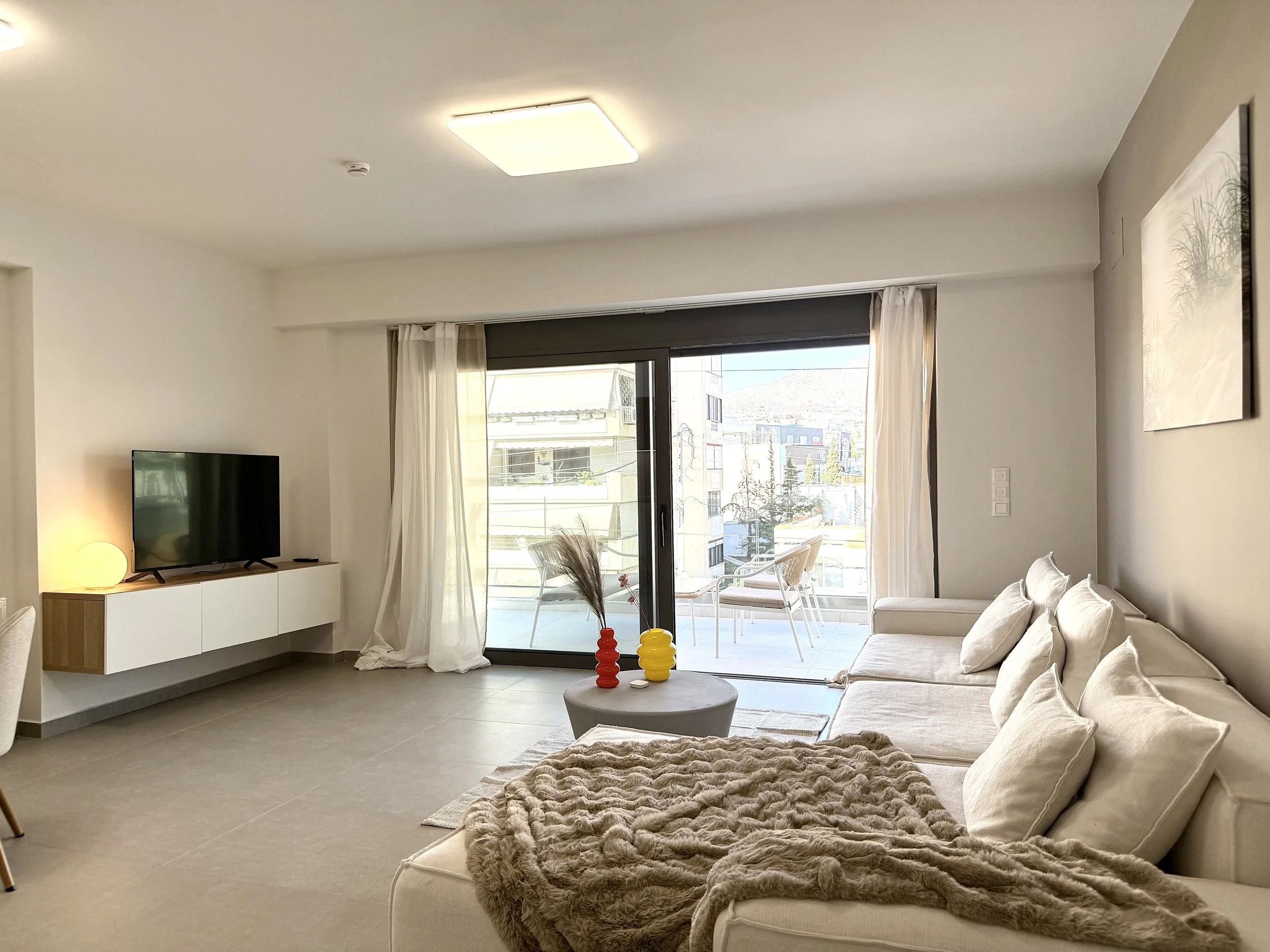 M58 Pool Residence, Glyfada Center — pool & residence