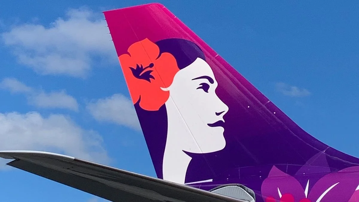 Hawaiian Airlines tail featuring Pualani, the flower of the sky, which stays on Hawaiian-branded aircraft after April 22, 2026