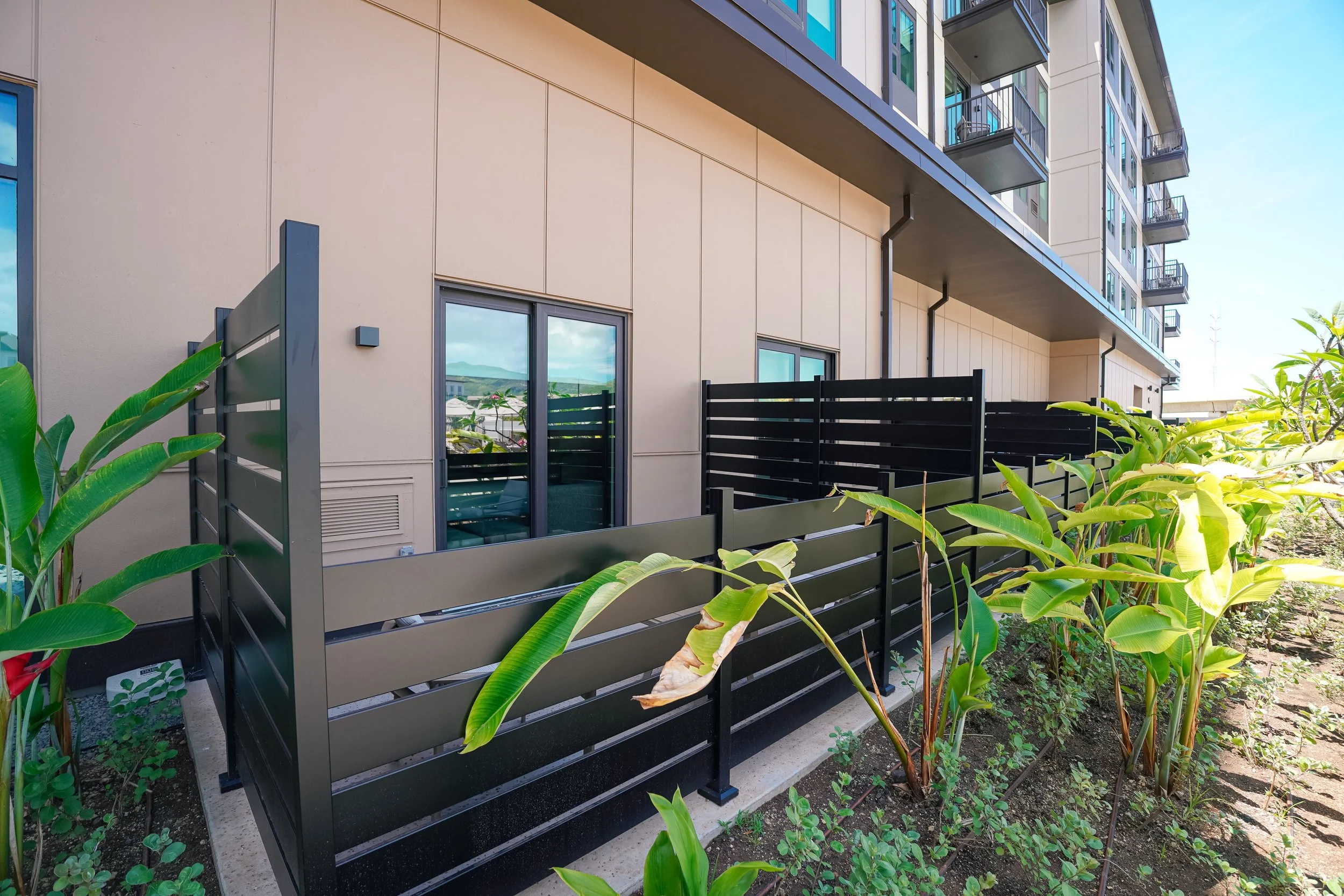 Hyatt House outdoor lānai space at Hoʻopili