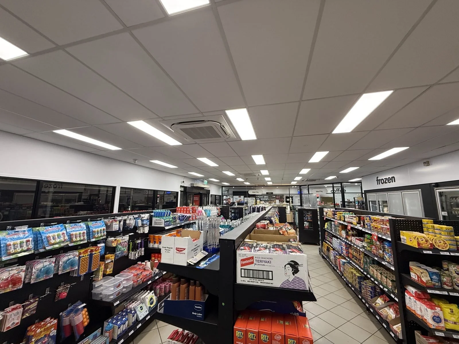 Ceiling cassette air conditioners installed in a commercial store