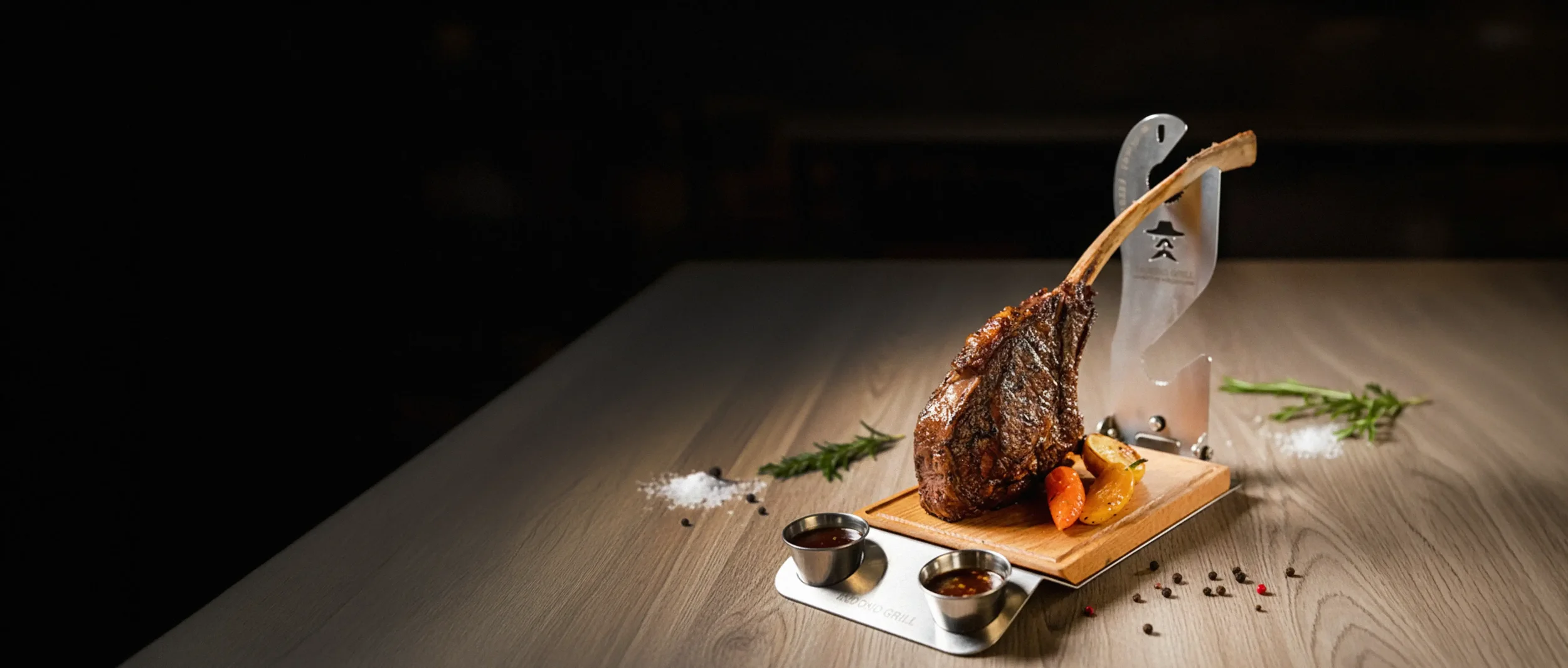 Premium Tomahawk Ribeye Steak Cut
