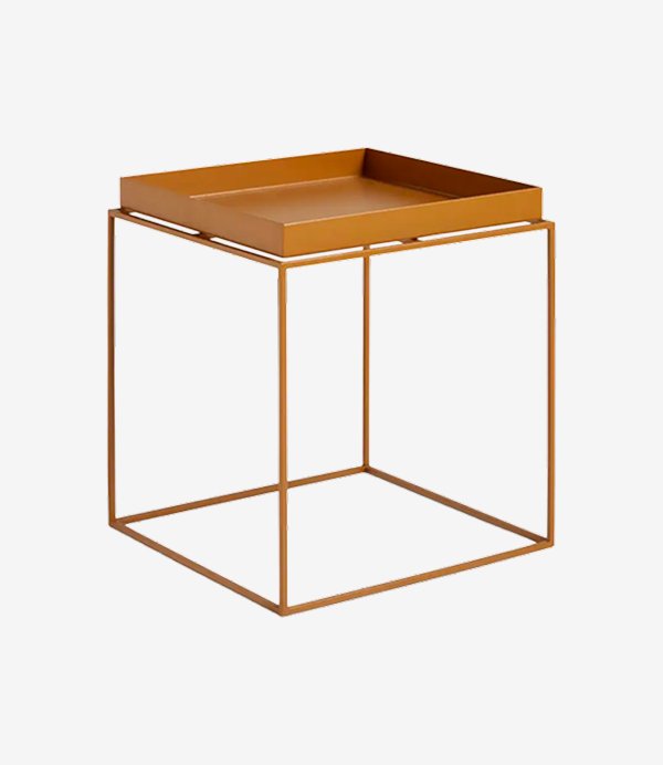 Tray table