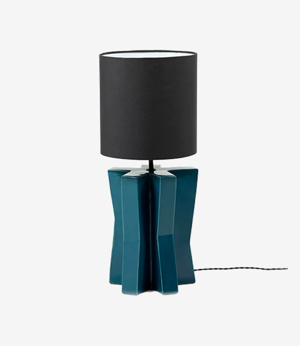 Yucca table lamp