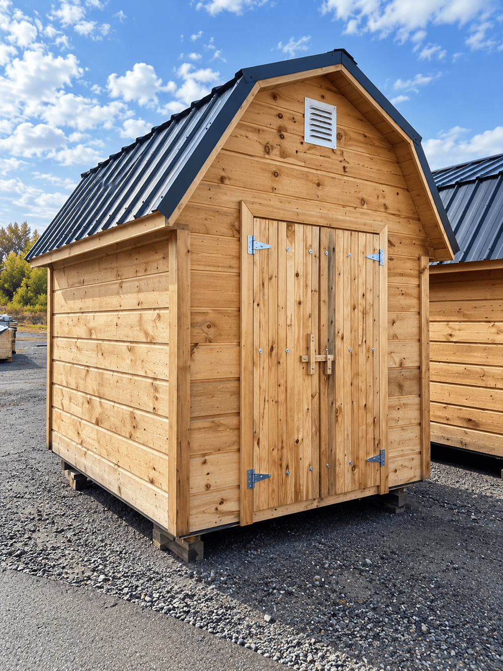 T05 — 8×10 Gambrel