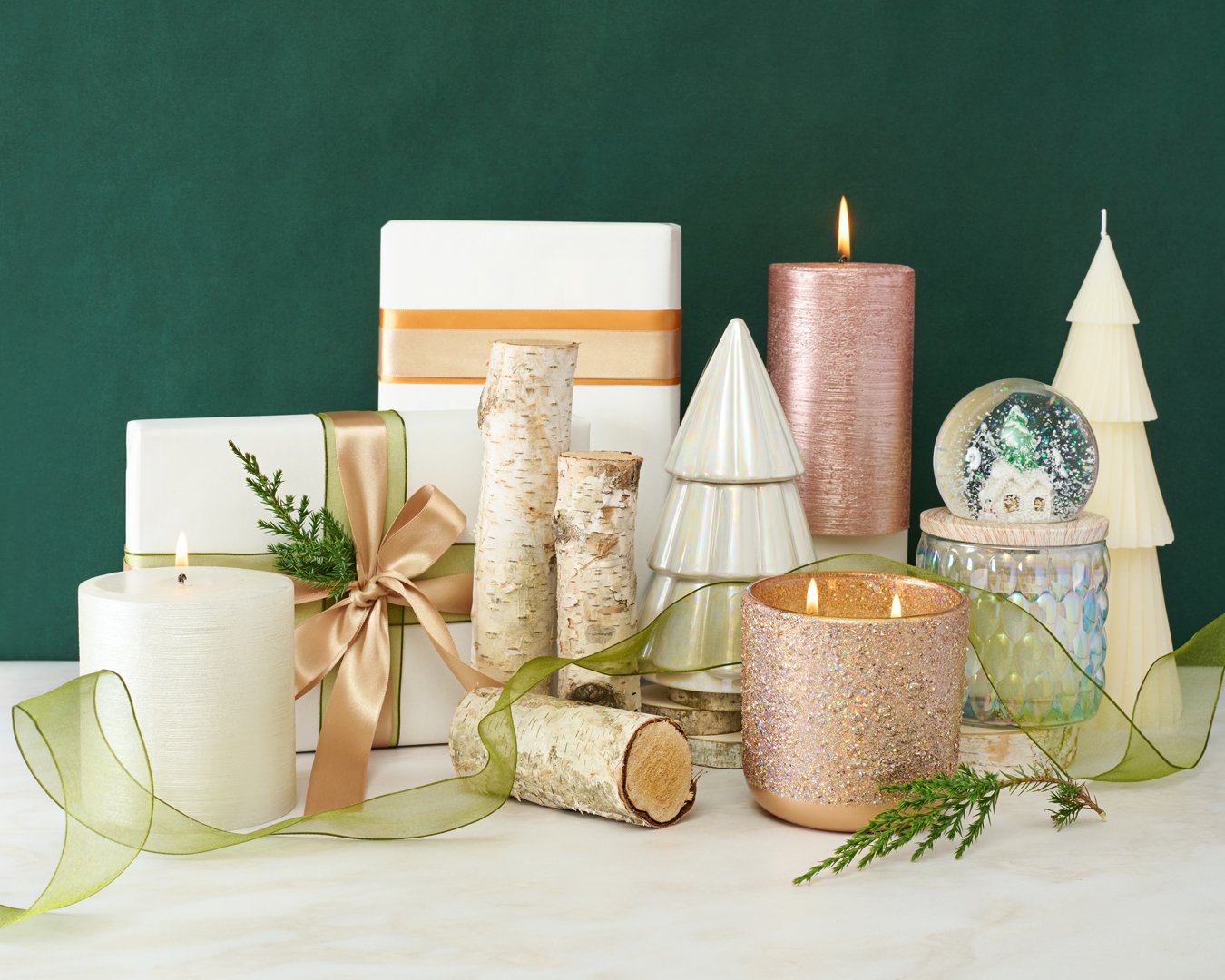rotating gif of Carey's Candles seasonal products.