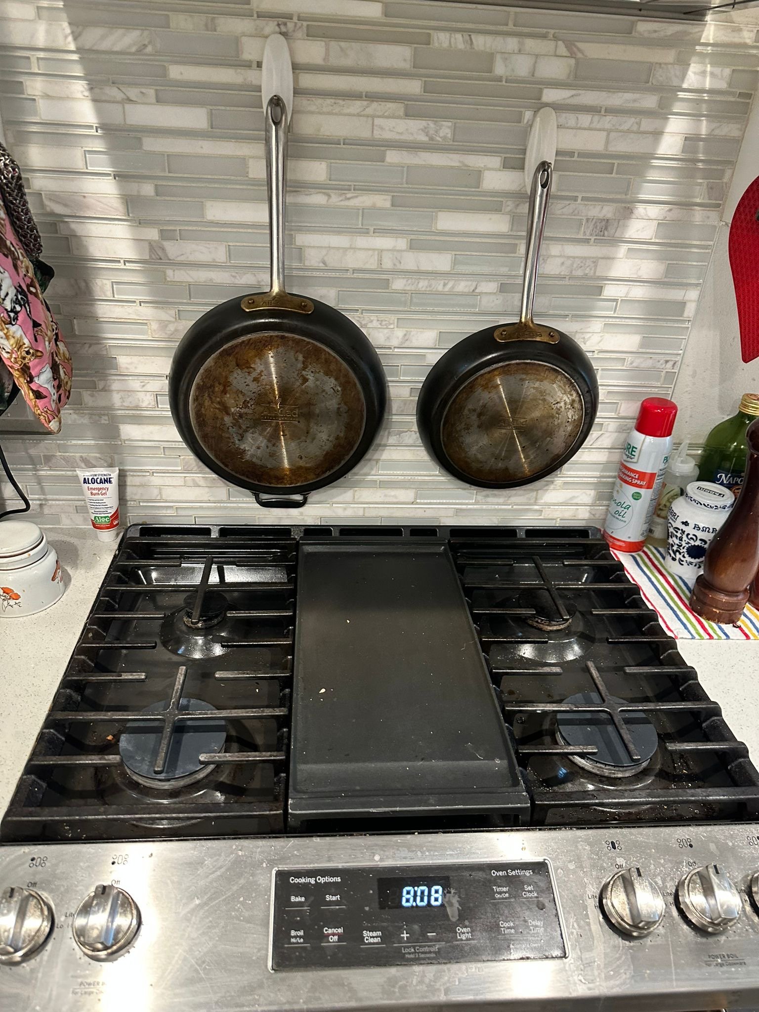 Dirty fancy stove before cleaning