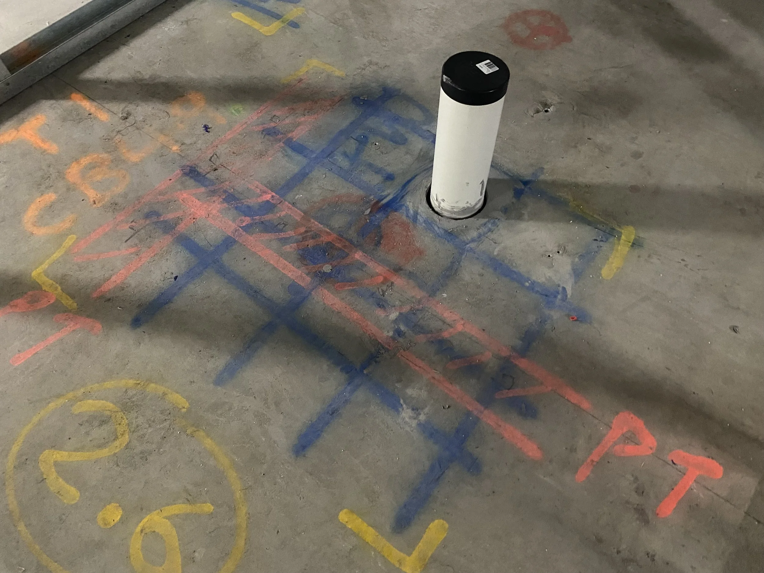 Core drilled cleanly through the scanned slab