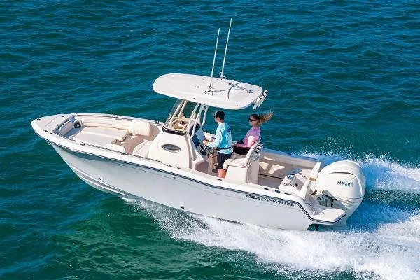 Center console boat detailing Miami offshore