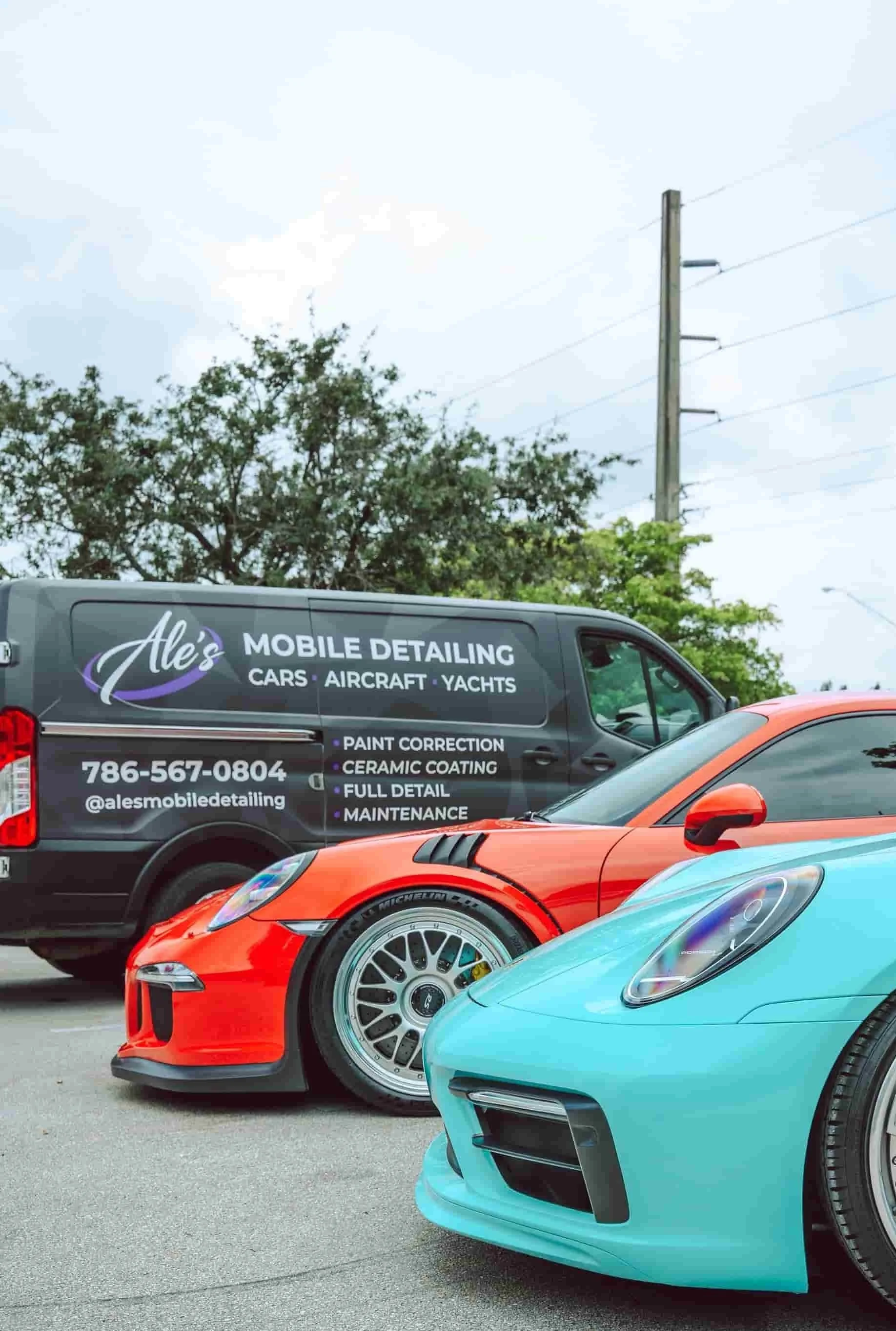 Ale's Mobile Detailing van and Porsche