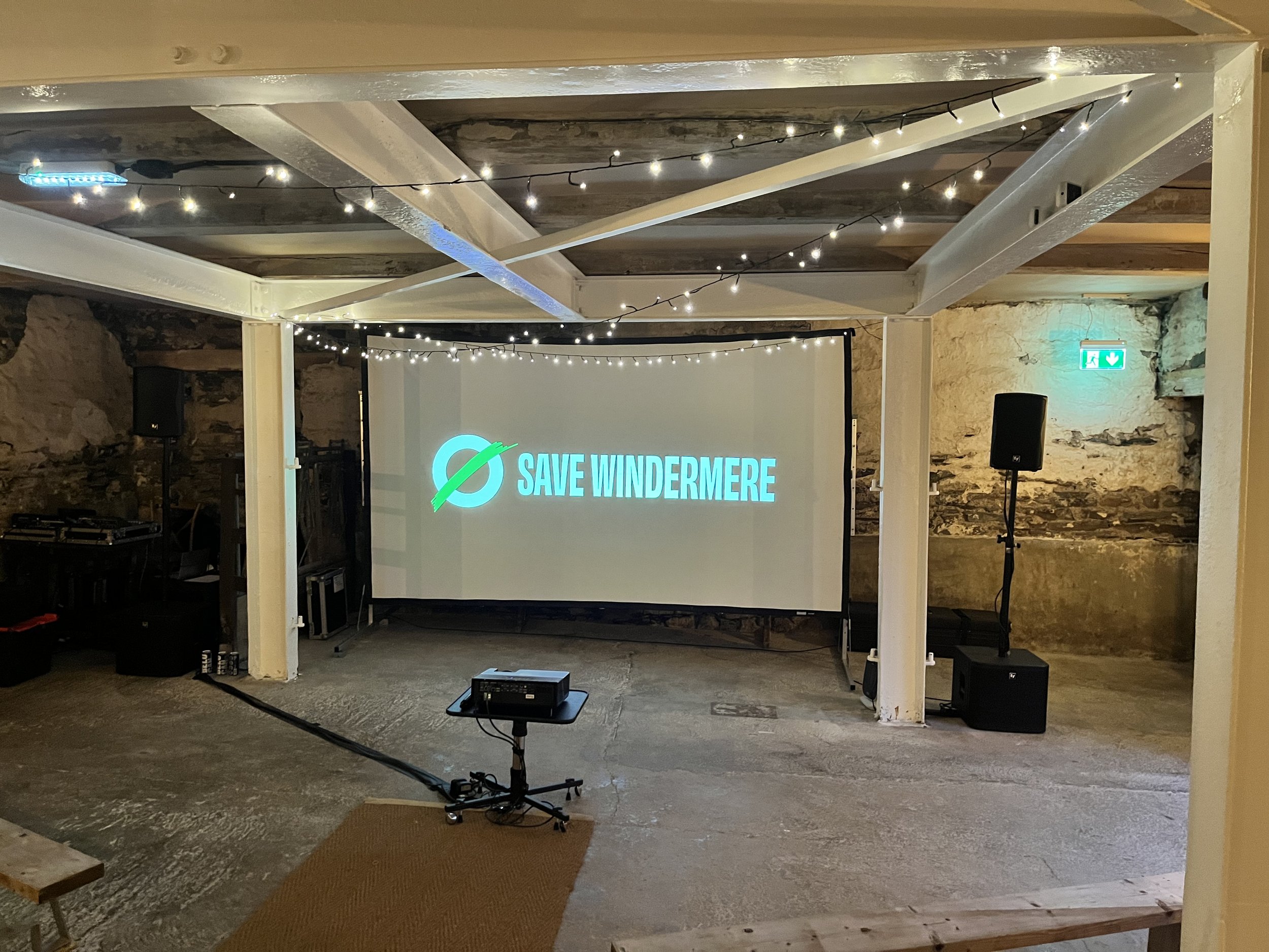 Medium event audio visual setup