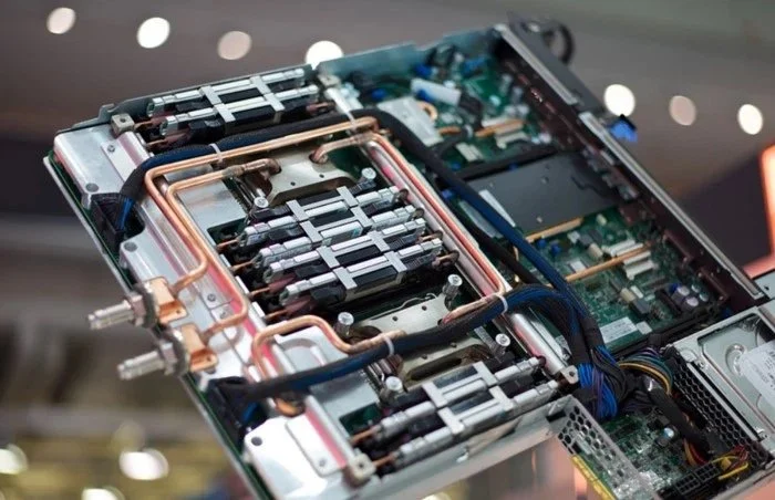 Liquid-cooled server cold plate and manifold routing